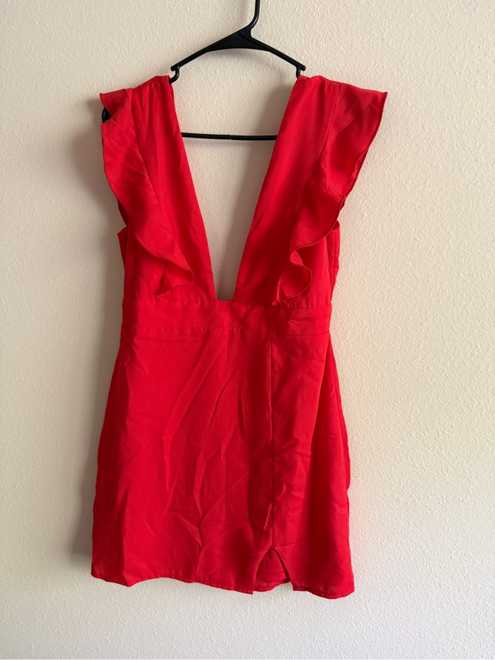superdown Red Deep-V Ruffle Mini Dress
